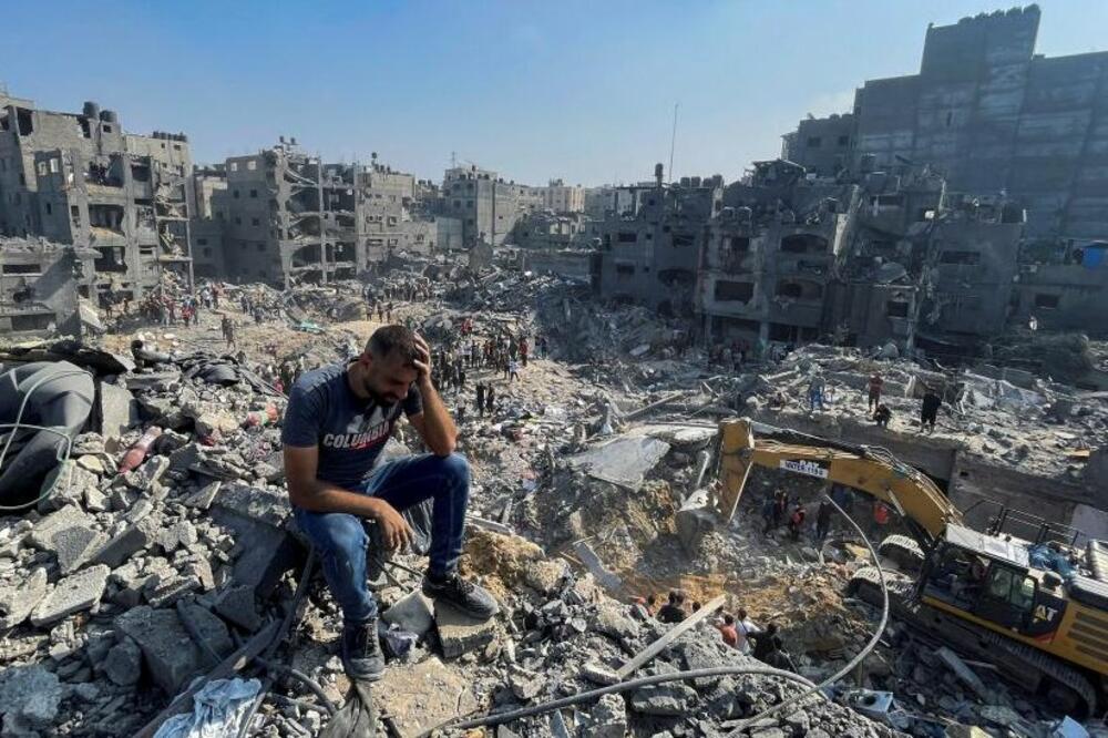 Posljedice napada na izbjeglički kamp Džabalija u Gazi ranije ove nedjelje, Foto: Reuters