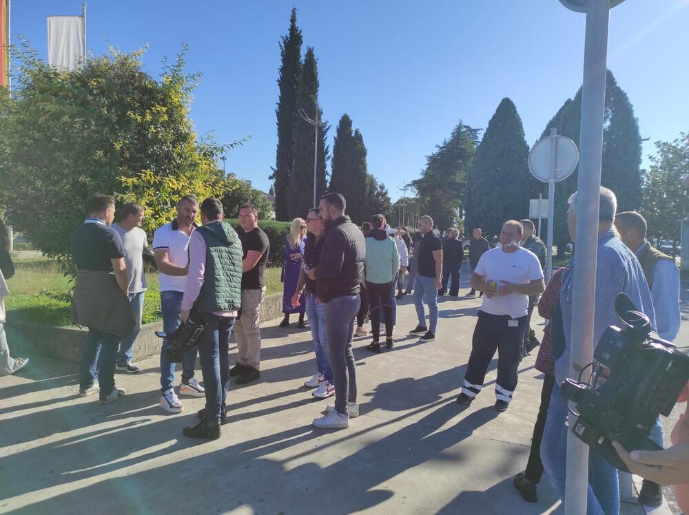 Protest aerodrom Podgorica