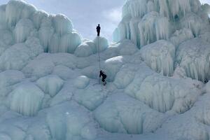 Na Himalajima prave ledene kule od 30 metara kako bi sačuvali vodu