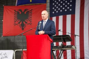 Đeka prisustvovao Danu nacionalne zastave Albanaca u Njujorku