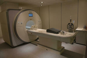 Novi ugovori za magnetnu rezonancu: Fond objavio javni poziv za...