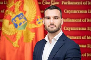 Janović: Vlada u kojoj je bio Đurović nije promijenila odluku o...
