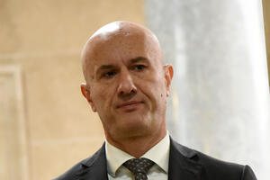 Laković: Odbor nije na koljenima zbog otkazivanja sjednice