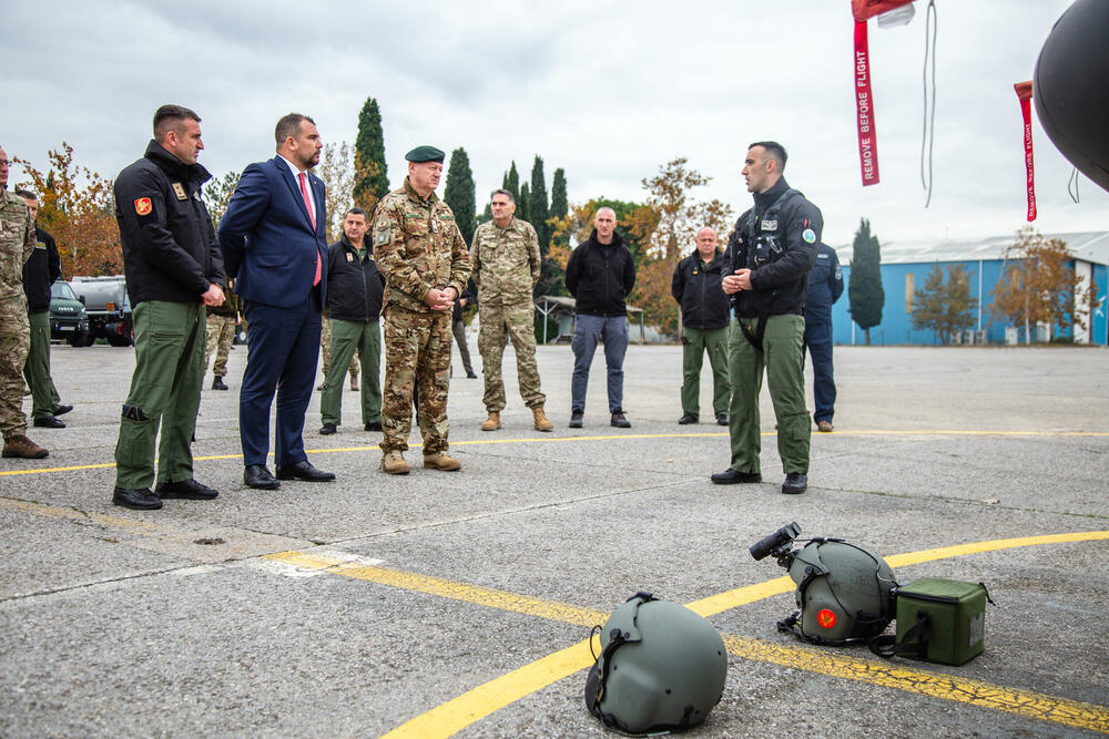 Krapović s pripadnicima VCG