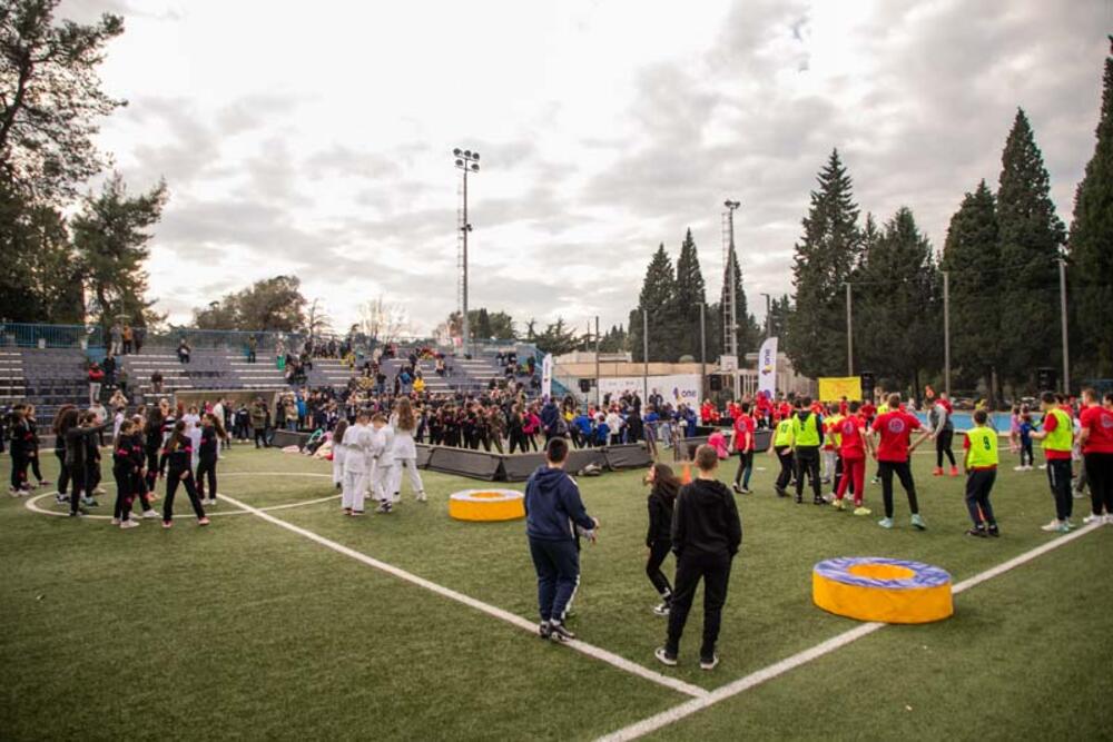 <p><strong>Sport je najbolja aplikacija uma i tijela za razvoj djece</strong></p>