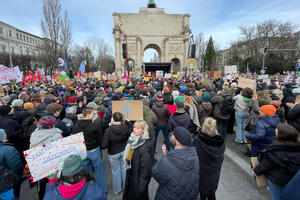Demonstracije protiv krajnje desnice u Minhenu prekinute zbog...