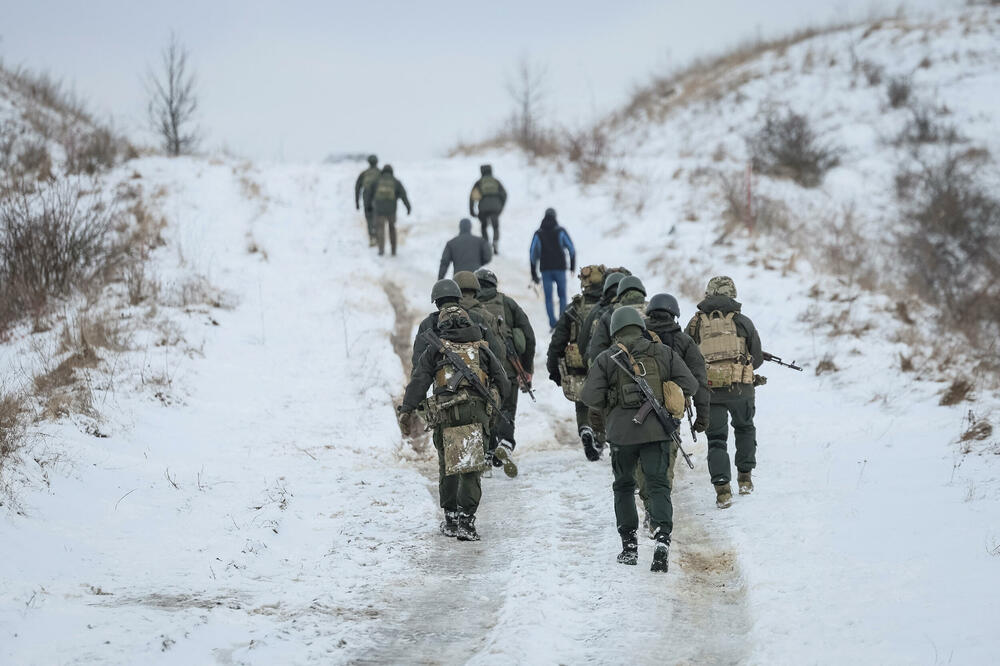 Ukrajinski vojnici na vježbama blizu granice sa Rusijom, Foto: Reuters