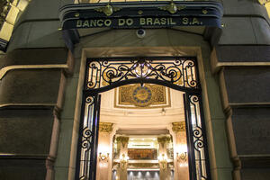 "Banka Brazila traži oproštaj od crnaca, direktno ili indirektno,...
