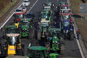 Belgijski poljoprivrednici blokirali autoputeve širom države
