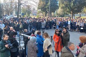 Protest Sindikata uprave i pravosuđa: "Hoćemo pravednu Crnu Goru u...