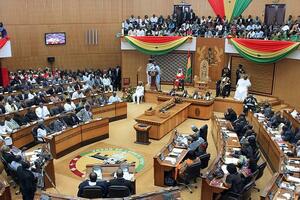 Parlamentu Gane isključena struja zbog duga od 1,8 miliona dolara