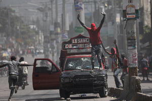 Haiti: Vanredno stanje i policijski čas u glavnom gradu, najmanje...