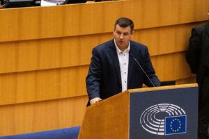 Rumunski europarlamentarac: Nova Evropska komisija treba da ima...