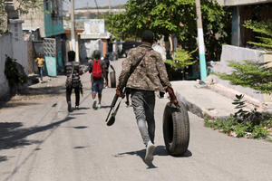 Na Haitiju poslije ostavke predsjednika bande žele da imaju riječ...