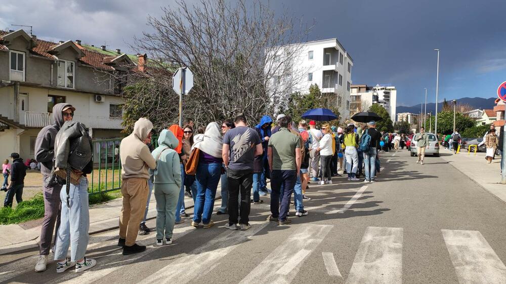 <p>Danas je posljednji dan ruskih predsjedničkih izbora. Nije poznato koliko Rusa u Crnoj Gori ima pravo glasa</p>