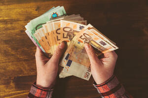 Nacrt zakona o sprečavanju korupcije: Do 10.000 eura može u...