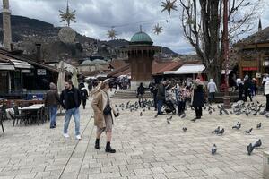 Priča o dva Sarajeva, podjeljena politikom, a spojena životom