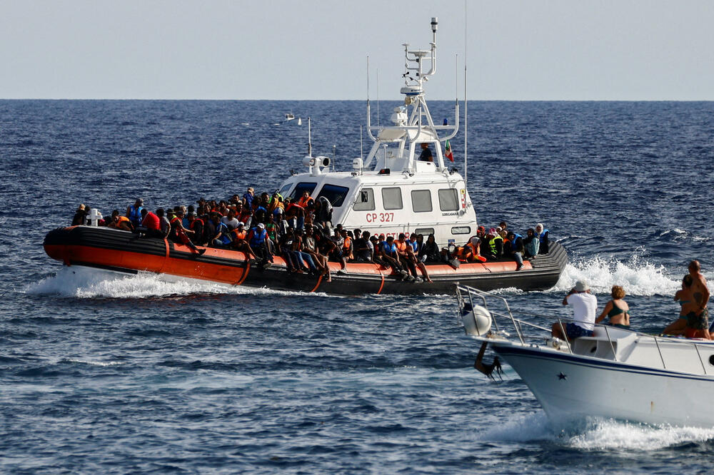 Migranti na italijanskom ostrvu Lampeduza, Foto: Reuters