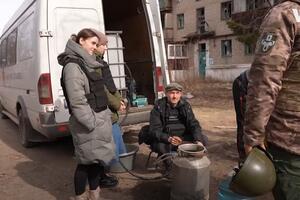 Život u ukrajinskom gradu blizu fronta: Stalno granatiranje, nema...