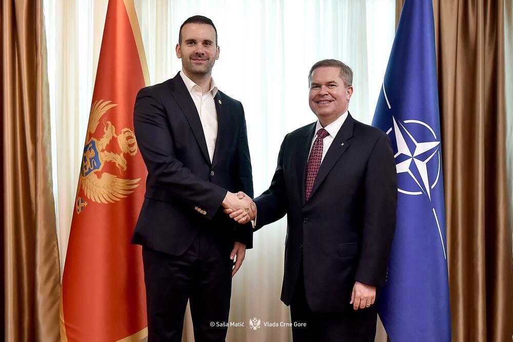 Crna Gora usklađena bezbjednosnom politikom EU: Milojko Spajić i Skot Brej, Foto: Saša Matić
