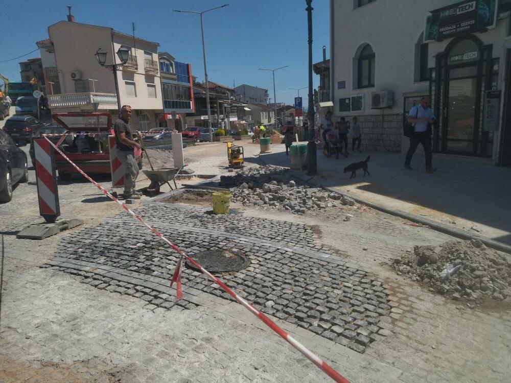 Raskopane ulice u Ulcinju, Ulcinj