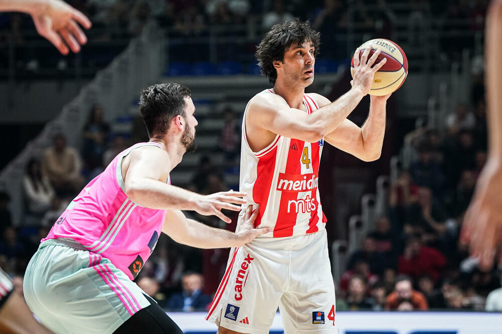 Teodosić je sa lakoćom pronalazio rješenja za napad, Foto: abaliga/dragana stjepanović