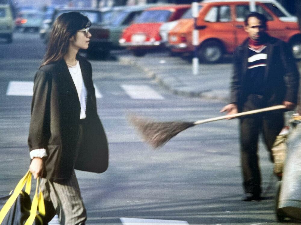 Magi Stefanović u Beogradu 1982; Izložba fotografija, Srđan Vejvoda