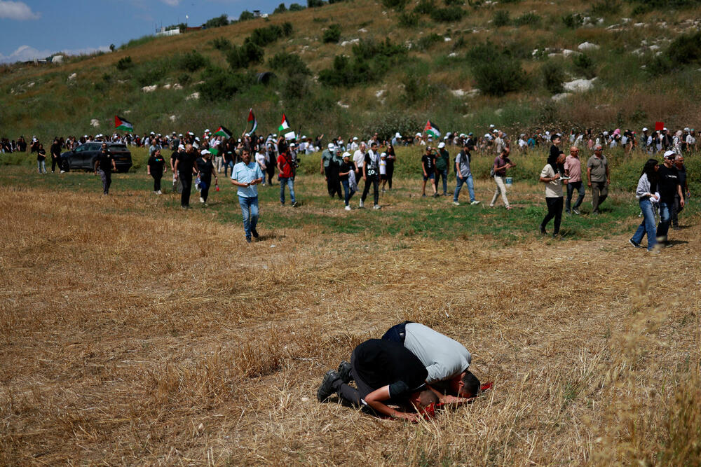 <p>Tokom rata u vrijeme stvaranja Izraela, oko 760.000 Palestinaca je pobjeglo ili protjerano iz svojih domova, a mnogi su se sklonili na teritorije koje će postati poznate kao Pojas Gaze i Zapadna obala</p>