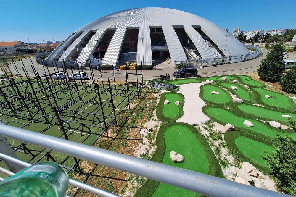 Porstor na Višnjiku u blizini Peke stalno se dopunjava novim sportskim sadržajima, uskoro olimpijski bazen i mini-golf igrališta, Foto: Slaviša Živaljević