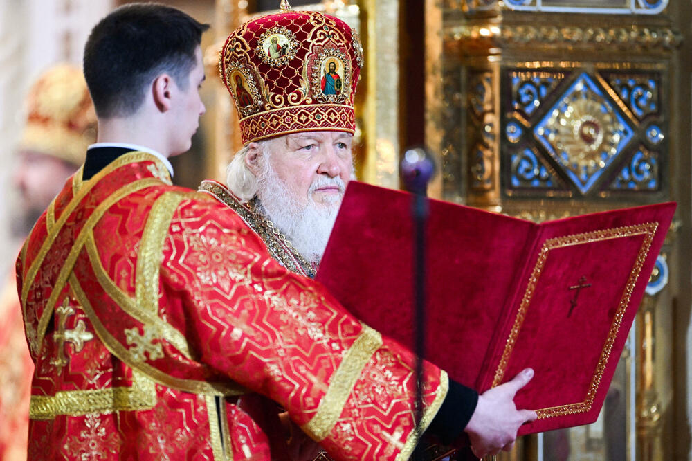Patrijarh Kiril služi liturgiju za Vaskrs u Moskvi, Foto: Rojters