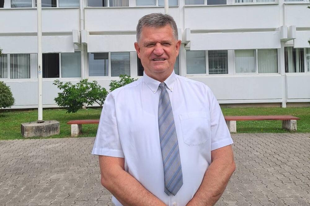 Vujičić, Foto: Dr Vujičić Božidar - Za stvarne promjene