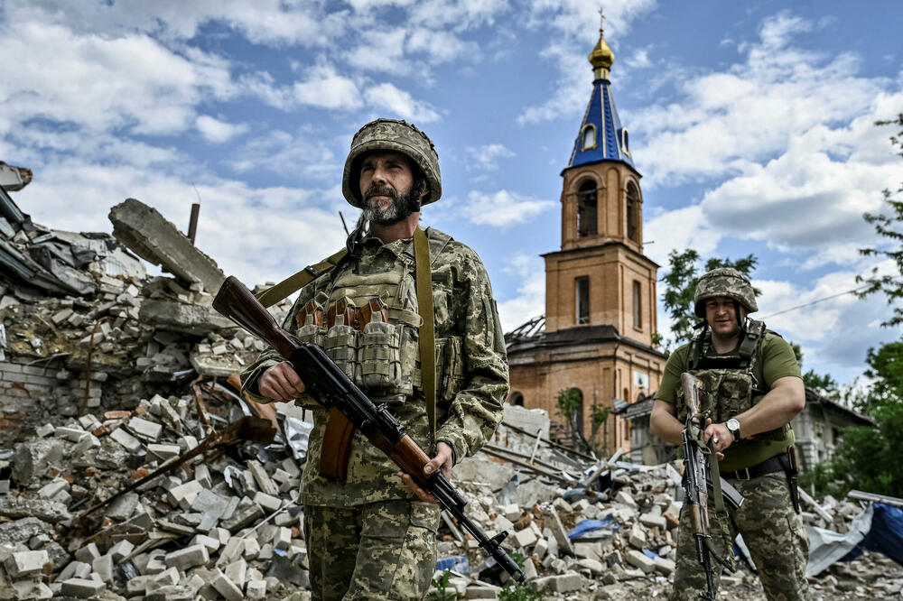 Ukrajinski vojnici u gradu Orikivu, Foto: Reuters