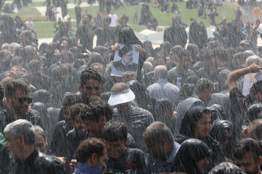 <p>Ceremoniji prisustvuje i Ismail Hanije, vođa Hamasa, gupe koju su Sjedinjene Američke Države (SAD) i Evropska unija (EU) proglasile terorističkom organizacijom. Iran je naoružavao i podržavao Hamas tokom trenutnog rata sa Izraelom u Pojasu Gaze</p>