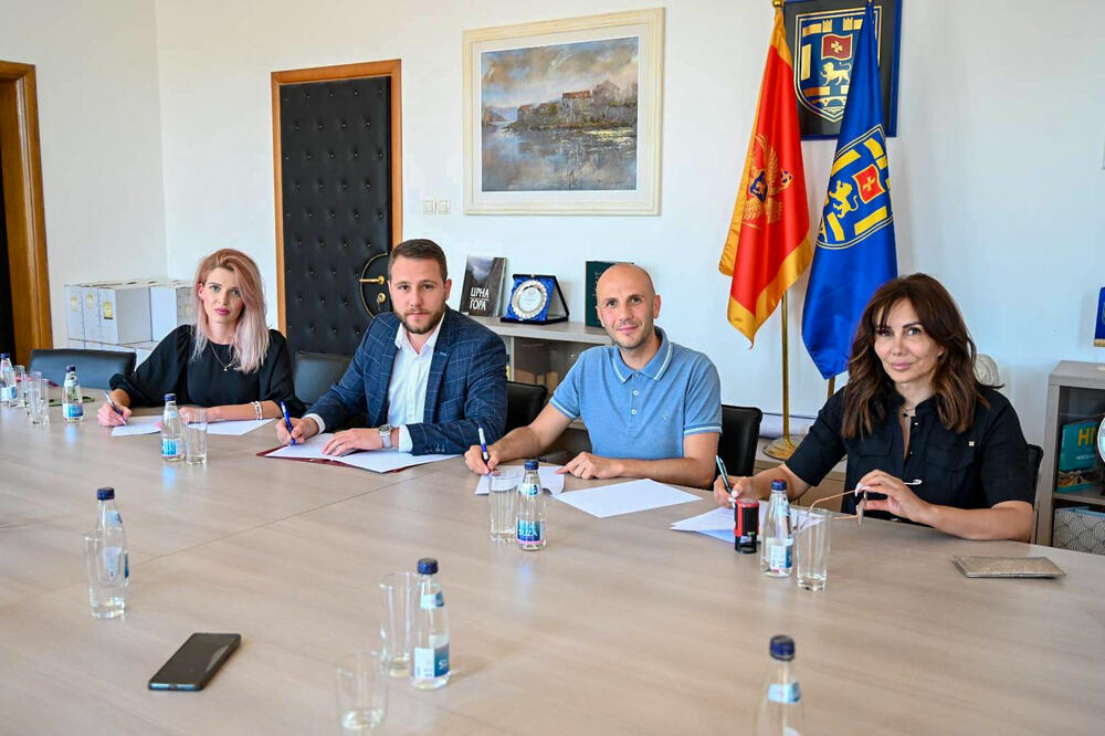 Sa potpisivanja memoranduma, Foto: Opština Nikšić