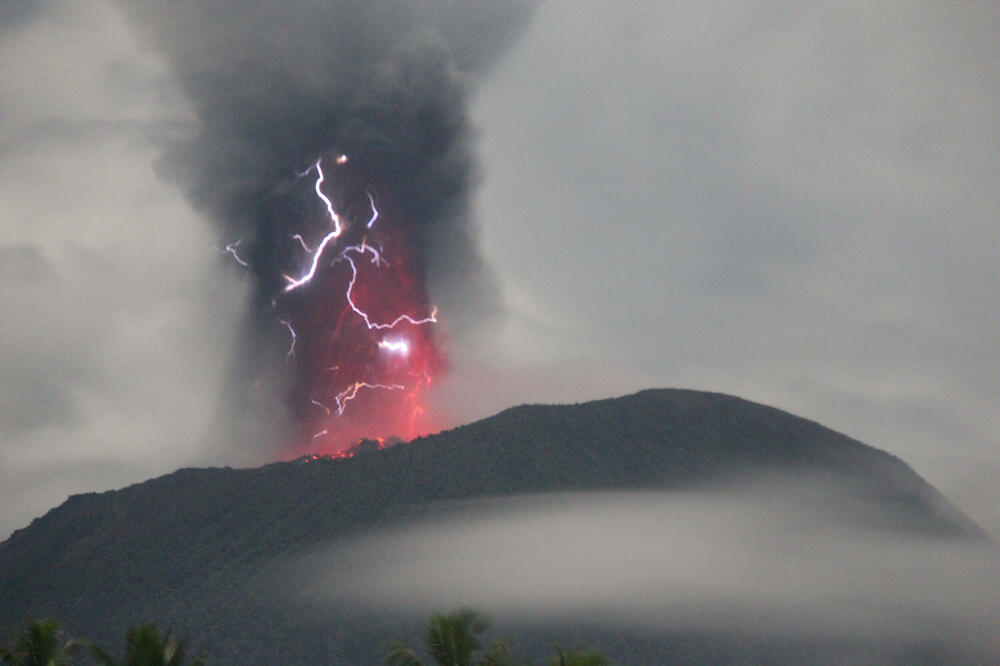 Erupcija vulkana ranije ovog mjeseca, Foto: Reuters