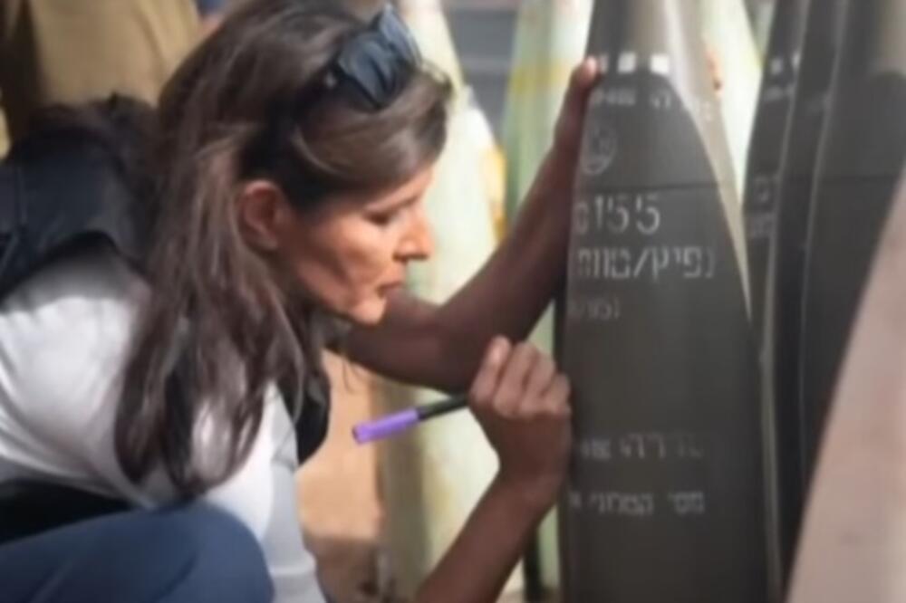Hejli piše na granati, Foto: Screenshot/Youtube
