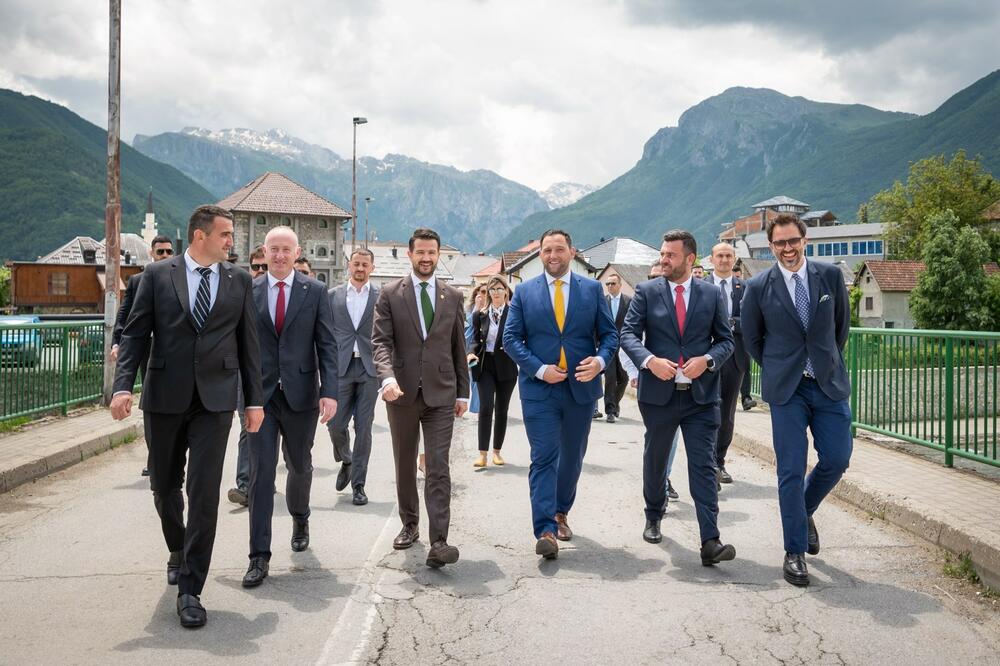 Milatović u posjeti Gusinju, Foto: Kancelarija za odnose s javnošću Predsjednika Crne Gore