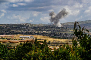 Opservatorija: Pet ljudi ubijeno izraelskim napadima na tankere na...