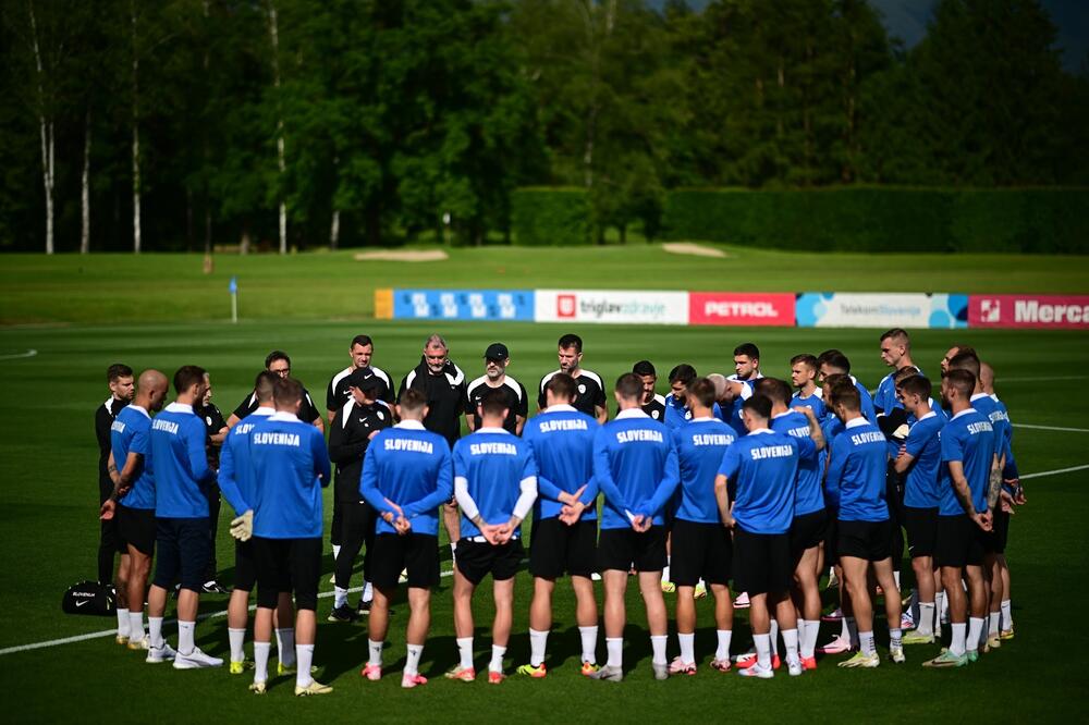 Slovenci tokom priprema za Euro 2024, Foto: Nogometna zveza Slovenije/Facebook