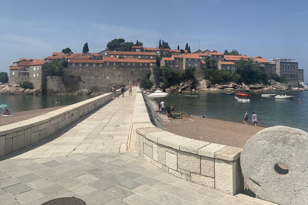 Simbol Crne Gore: Sveti Stefan, Foto: Vuk Lajović