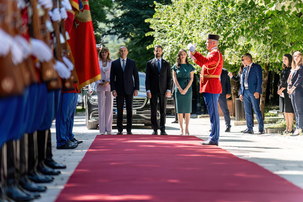 <p>Predsjednik Bugarske boravi u zvaničnoj posjeti Crnoj Gori.</p>