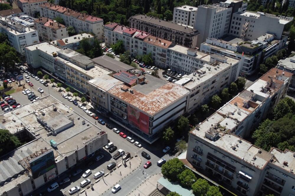 "Centralni trg će dobiti svoj prvi rooftop sa restoranskom terasom", Foto: podgorica.me