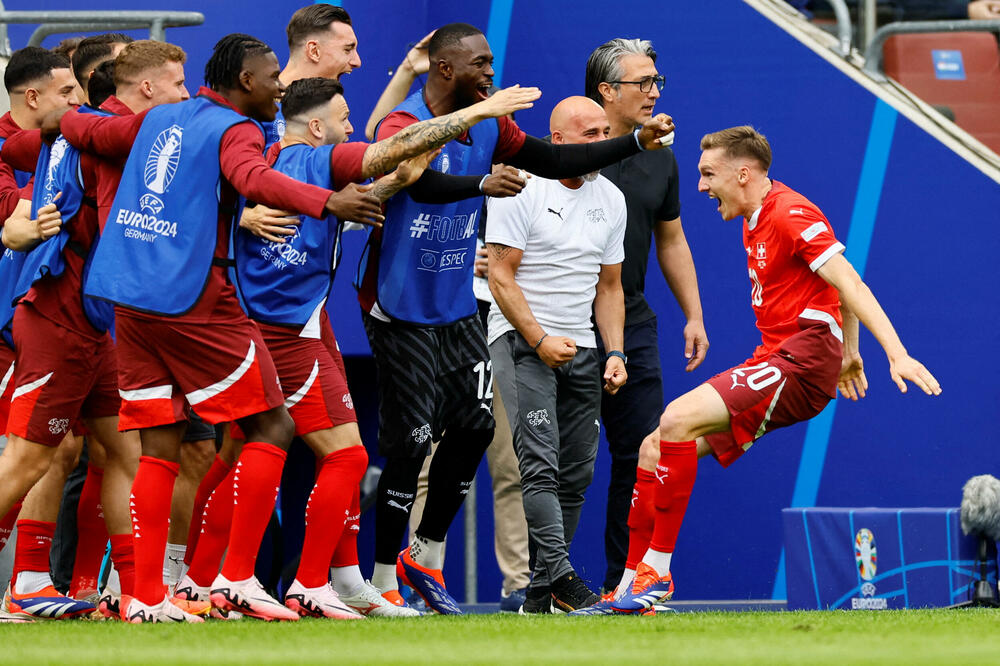 Ebišer proslavlja gol protiv Mađarske, Foto: Reuters
