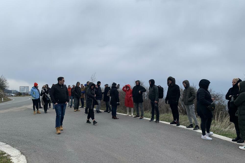 Sa ranijeg protesta mještana, Foto: Vuk Lajović