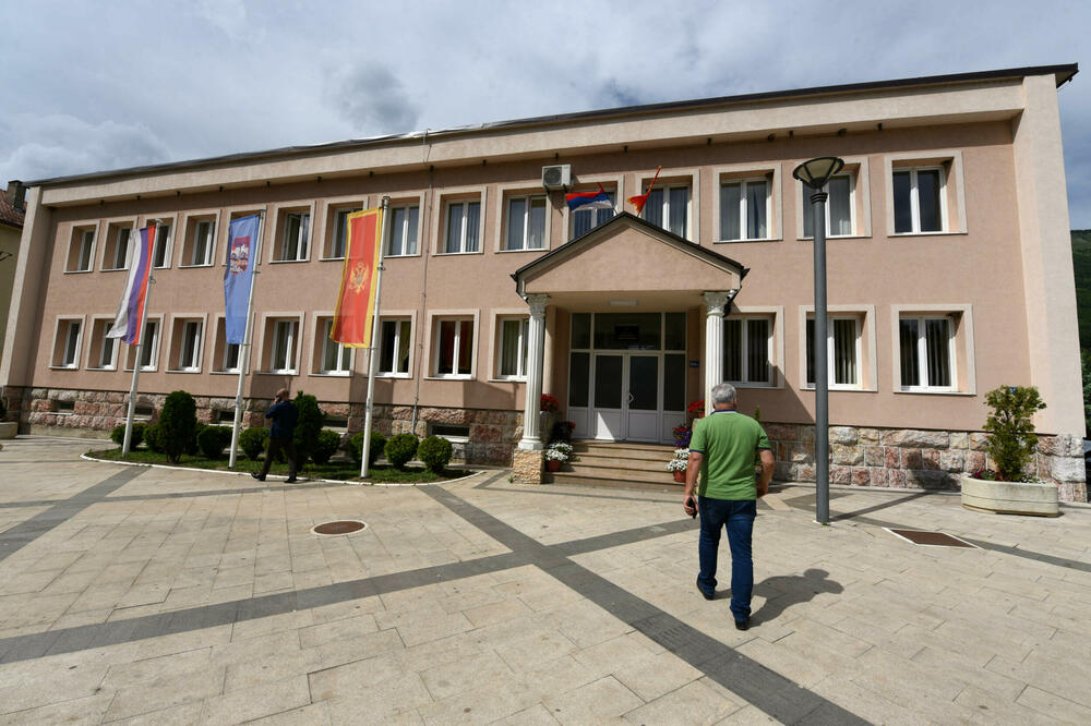 Za formiranje vlasti potrebna je većina od najmanje 16 odbornika: zgrada Opštine Andrijevica, Foto: BORIS PEJOVIC