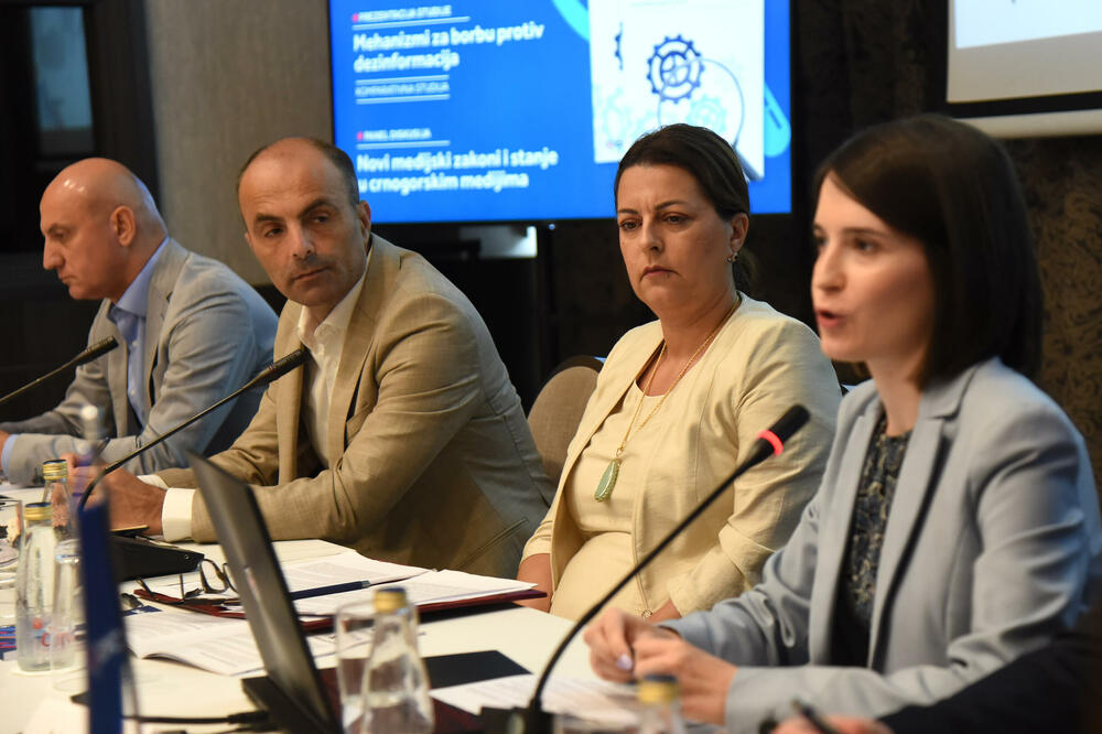 Sa panel diskusije koju je organizovao Digitalni forenzički centar, Foto: Luka Zeković