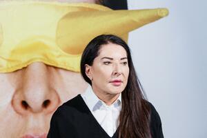 Marina Abramović potpuno utišala festival Glastonberi na sedam...