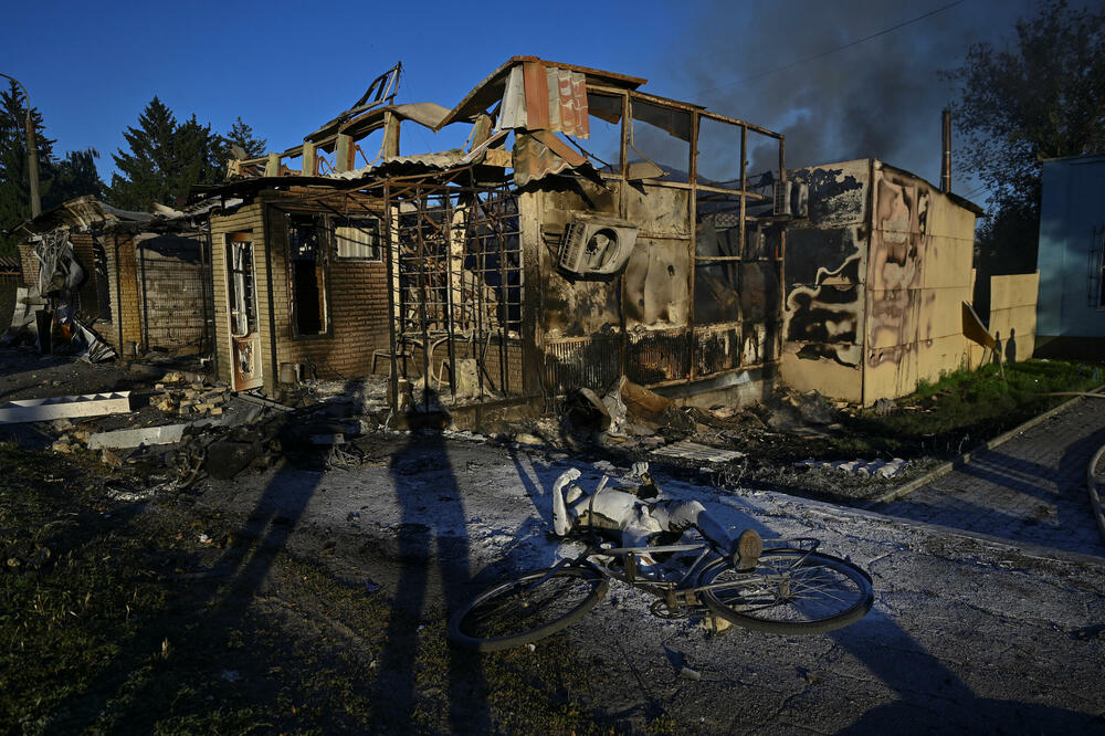 Posljedice raketnog napada na Vilnijansk, Foto: REUTERS