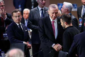 Erdogan upozorio na opasnost 'direktnog sukoba' NATO i Rusije i...