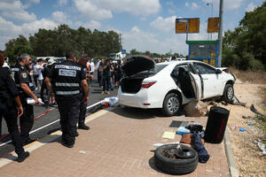 Izrael: Automobil naletio na autobusku stanicu, četvoro...